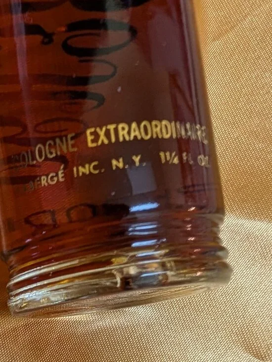 Vintage Aphrodesia by Faberge - Picture 3 of 8